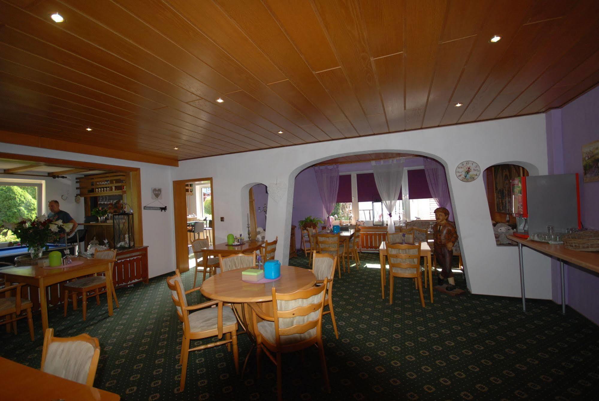 Pension Robin Hood Willingen  Esterno foto